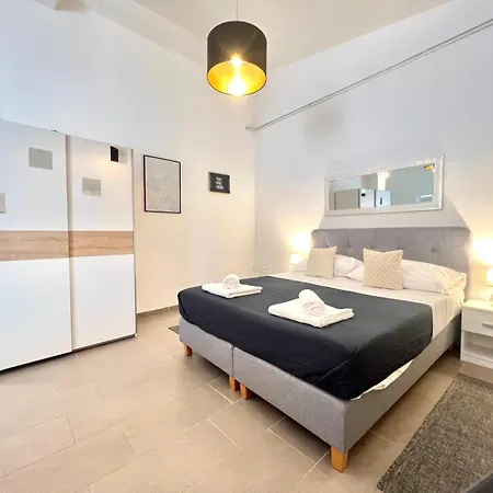 Azzuromare App Appartement Pula